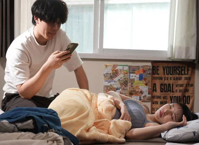 Kẻ đó cảm thấy hưng phấn khi người yêu ngoại tình